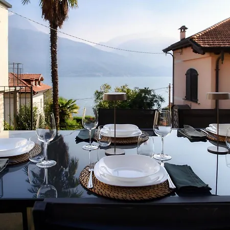 Jolie - By Myhomeincomo * Pianello Del Lario