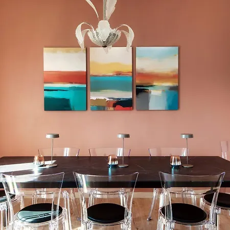 Jolie - By Myhomeincomo *