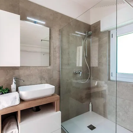 Vila Jolie - By Myhomeincomo