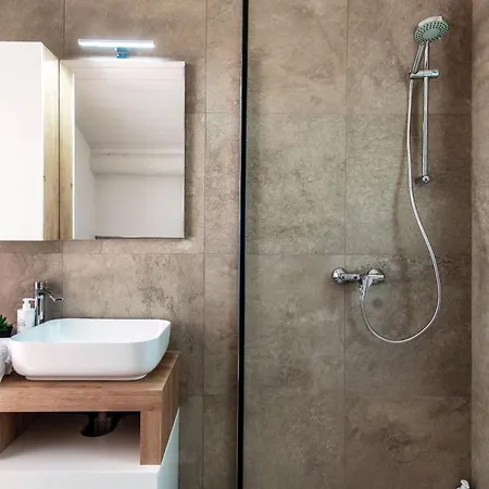 Vila Jolie - By Myhomeincomo *