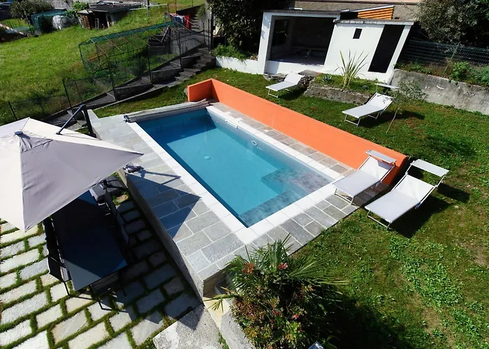 Jolie - By Myhomeincomo Villa