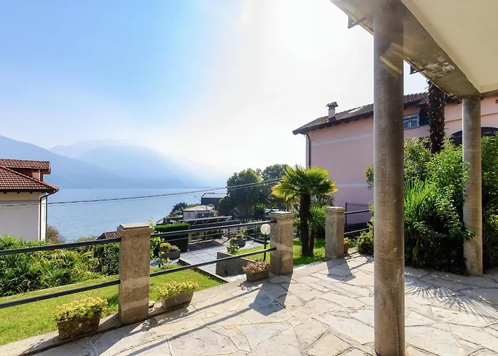 Jolie - By Myhomeincomo Вилла Pianello Del Lario