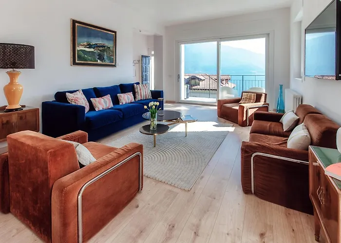 Jolie - By Myhomeincomo Villa *