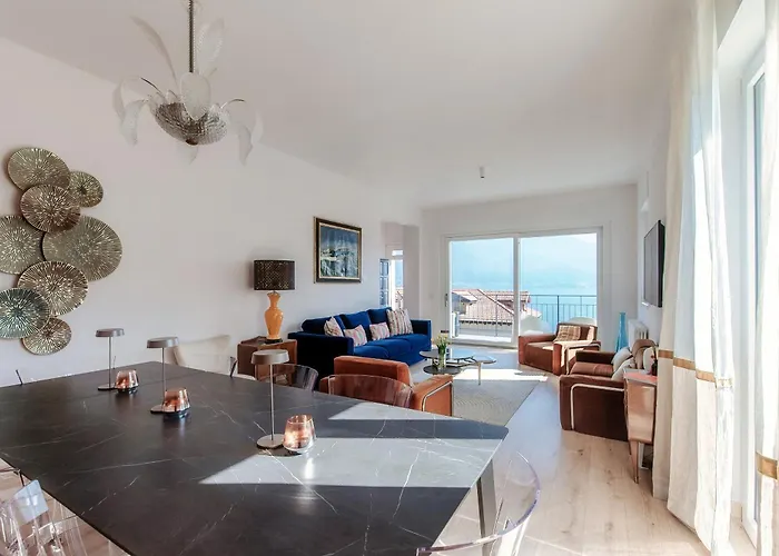 Villa Jolie - By Myhomeincomo