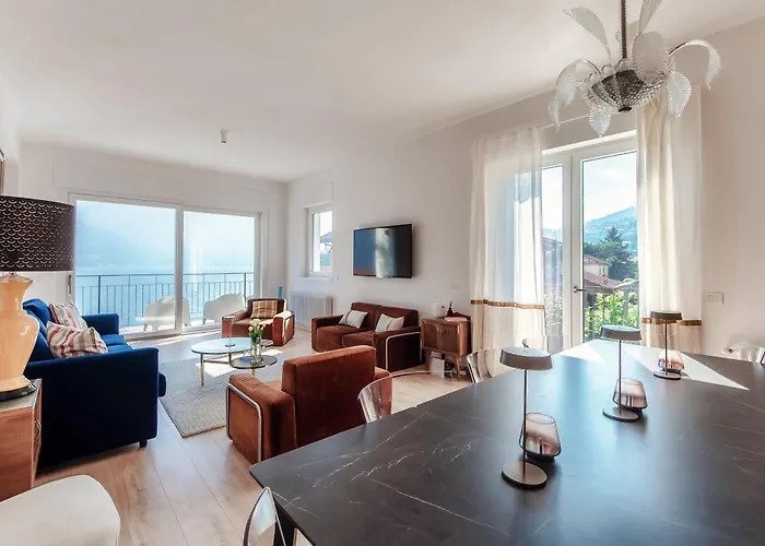 Villa Jolie - By Myhomeincomo