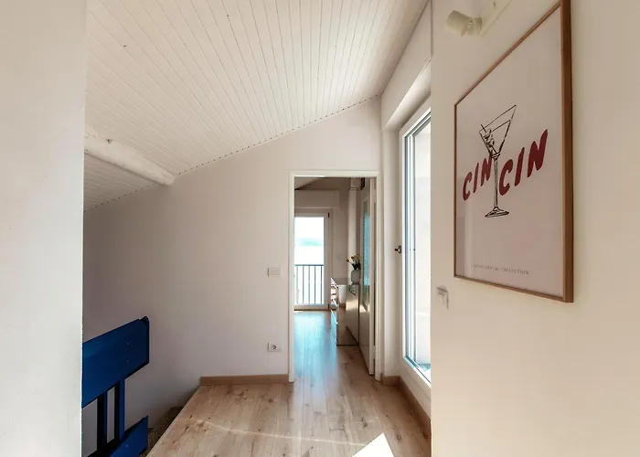 Jolie - By Myhomeincomo Villa *