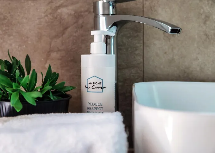 Jolie - By Myhomeincomo