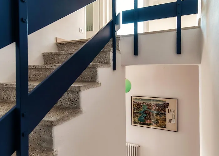 Villa Jolie - By Myhomeincomo *