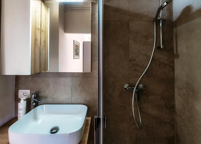 Вилла Jolie - By Myhomeincomo Pianello Del Lario