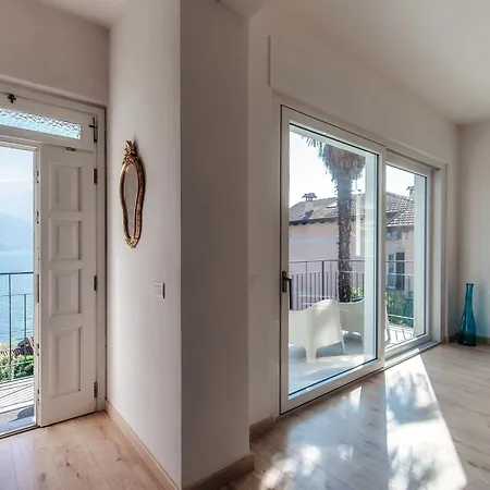 Вилла Jolie - By Myhomeincomo Pianello Del Lario