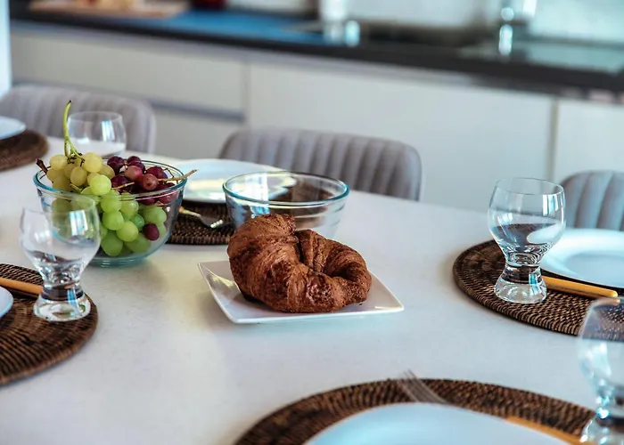 Willa Jolie - By Myhomeincomo *